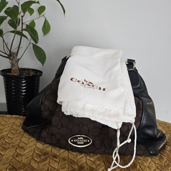 COACH Brown, Handbag, - Picture 15 of 15